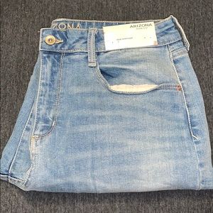 Arizona light blue distressed jeans